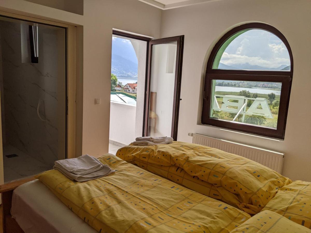 Apartments & Restaurant Abas Plav Zewnętrze zdjęcie