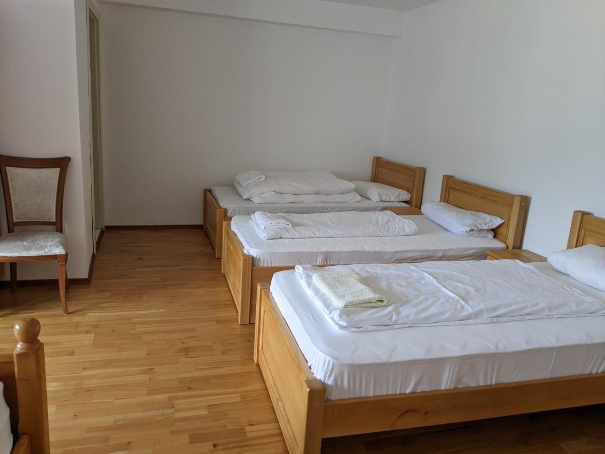 Apartments & Restaurant Abas Plav Zewnętrze zdjęcie
