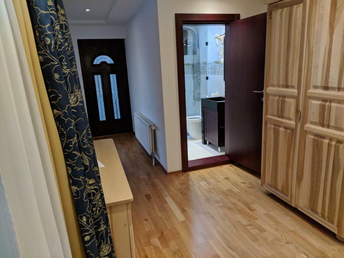 Apartments & Restaurant Abas Plav Zewnętrze zdjęcie