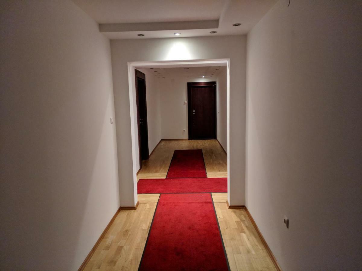 Apartments & Restaurant Abas Plav Zewnętrze zdjęcie